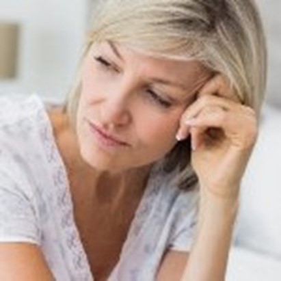 Menopausa. Snack e cibi grassi aumentano i sintomi