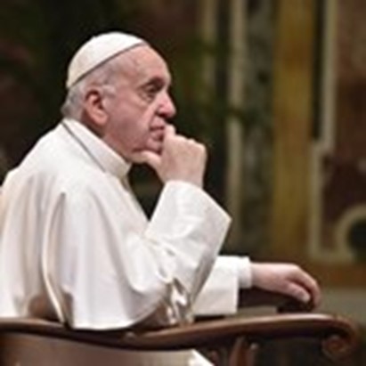 Il Papa agli operatori sanitari: “Obiezione di coscienza scelta necessaria per restare coerenti al sì alla vita”