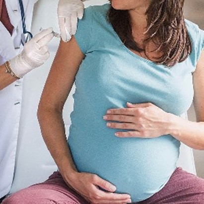 Vaccino antiinfluenzale in gravidanza protegge il bambino per 8 settimane dalla nascita