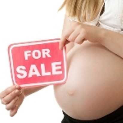 Consiglio d’Europa boccia la maternità surrogata. Respinta una raccomandazione che parlava dei diritti dei bambini nati da questa pratica