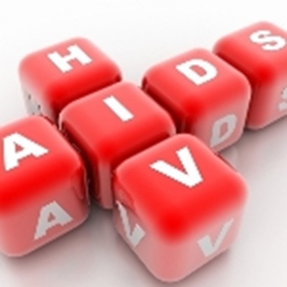 Hiv/Aids. Trend in diminuzione con 3 nuovi casi ogni 100 mila residenti, in aumento le diagnosi tardive. Giovani a rischio. Il nuovo Rapporto dell’Iss