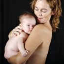 Promossa la Kangaroo care. I benefici del contatto “pelle a pelle” con mamma o papà si notano fino a 20 anni dalla nascita