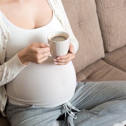 Bere caffè regolarmente dopo la gravidanza può ridurre il rischio di diabete di tipo 2