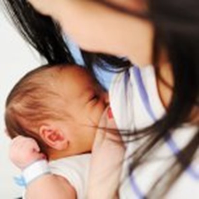 Genetica. Il comportamento della mamma verso il neonato “modifica” un gene associato alla regolazione della risposta dell’organismo allo stress