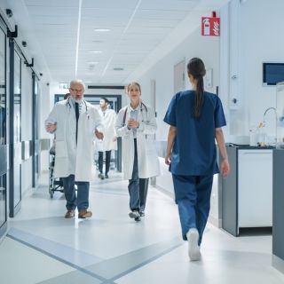 Personale Ssn. In manovra arrivano aumenti indennità e prestazioni aggiuntive con flat tax.