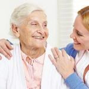 donna-anziana-mammografia